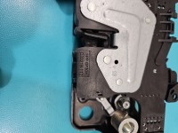 Zamek klapy tył 735711219, 738356111 BMW iX3 G08 inny Producent części: BMW, 6pin, wraz z dociągiem