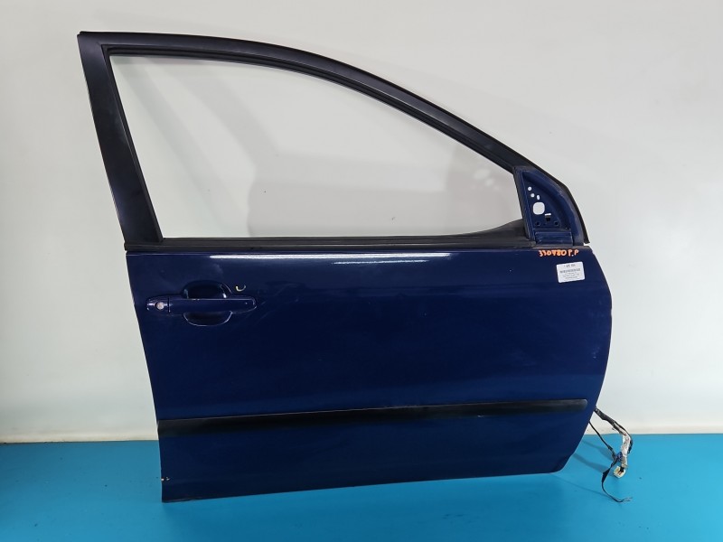 DRZWI PRZÓD PRAWE PASAŻERA Toyota Corolla E12 5d 8Q4