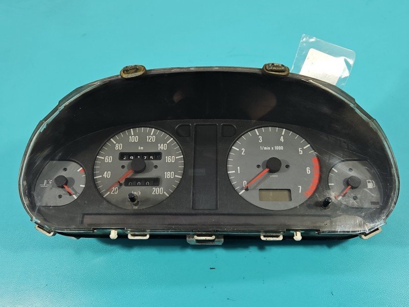 Licznik Skoda Felicia 1.6 wiel EUROPA