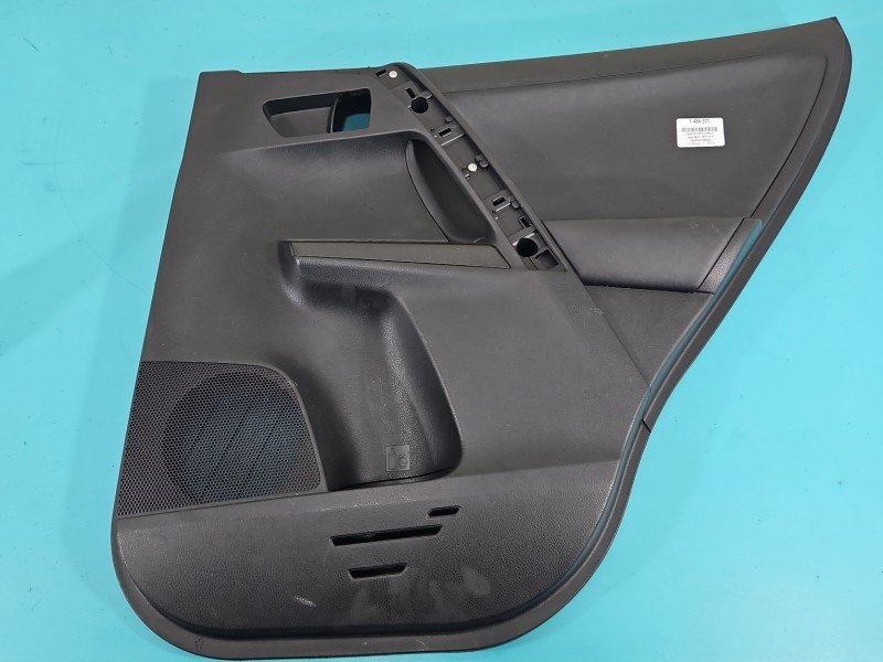 Tapicerka drzwi tył prawa boczek Toyota Rav4 IV 67613-X1B12