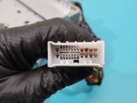Radio fabryczne Kia Carnival II 05-14 radioodtwarzacz