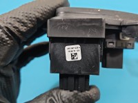Przełącznik hamulca ręcznego Audi A4 B9 4M1927225A, 8W1713111C