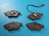 Tarcze hamulcowe przód klocki Opel Vectra C 1.9 CDTI Producent części: OPEL, 300/28 TARCZE+KLOCEK