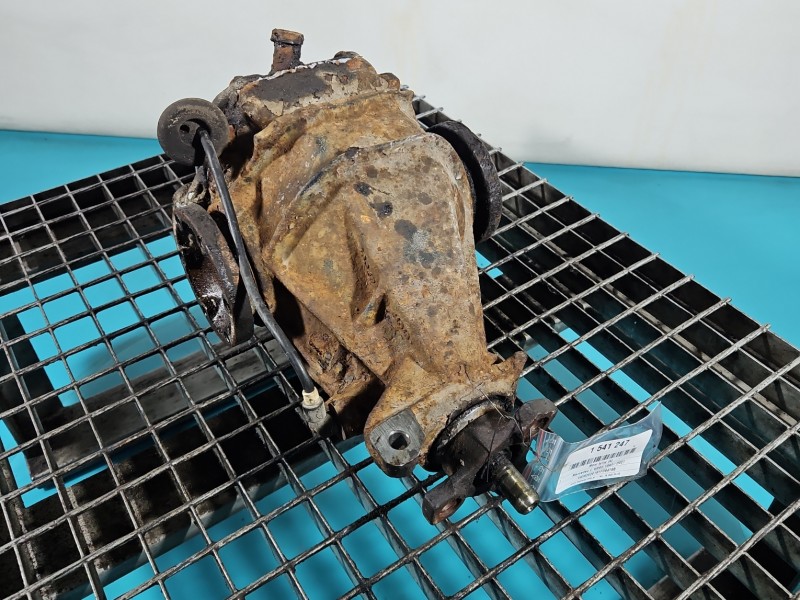 Most tylny DYFER tył Mercedes W202 1.8 wiel