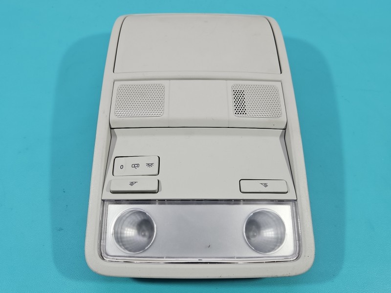 Lampa kabiny lampka Skoda Octavia III 1K0947105, 3B0035711B
