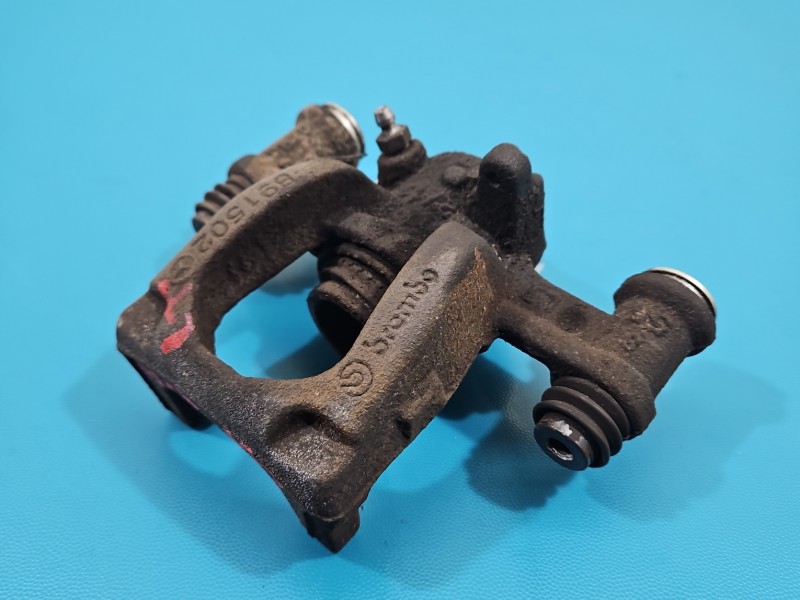 Zacisk tył lewy Mercedes Vito W447 14- 1.75 cdi inny