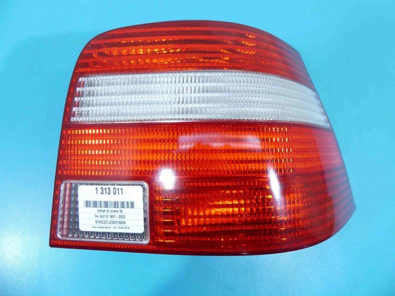 Lampa tył prawa Vw Golf IV HB