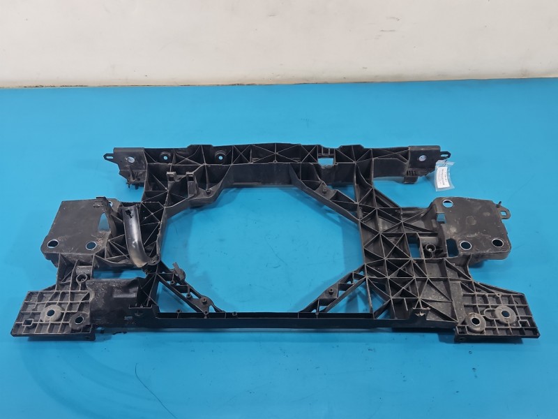 WZMOCNIENIE CZOŁOWE Pas przedni Renault Megane III