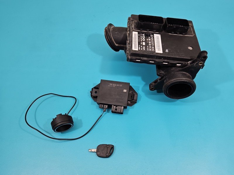 Komputer Sterownik silnika A1661500379, 1688200226 Mercedes W168 1.4 wiel Komputer Sterownik silnika A1661500379, 1688200226 Mercedes W168 1.4 wiel
