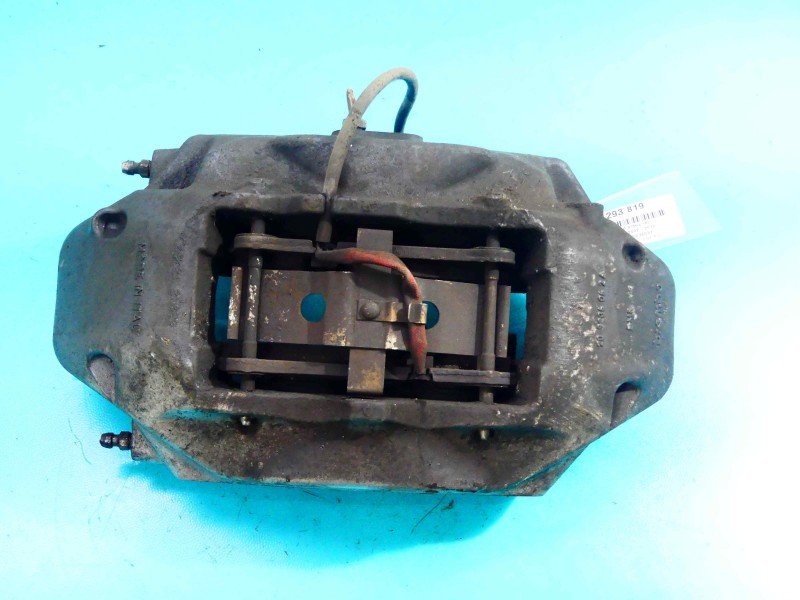 Zacisk przód prawy Vw Touareg I 7L 3.0 tdi