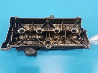 Pokrywa zaworów Audi A8 D2 4.2 V8