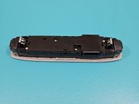 Lampa kabiny lampka Tesla Model 3 2017- P1092572-99-C