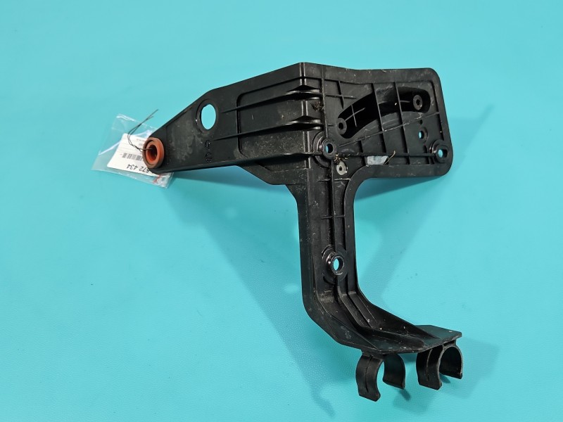 Mocowanie Europejska, pompki obiegu wody uchwyt Audi A4 B9 8W0145896L