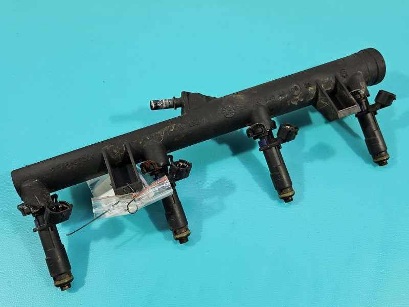 Wtryskiwacz Citroen C4 Grand picasso I 06-13 8050P06834, 9628084680 2.0 16V