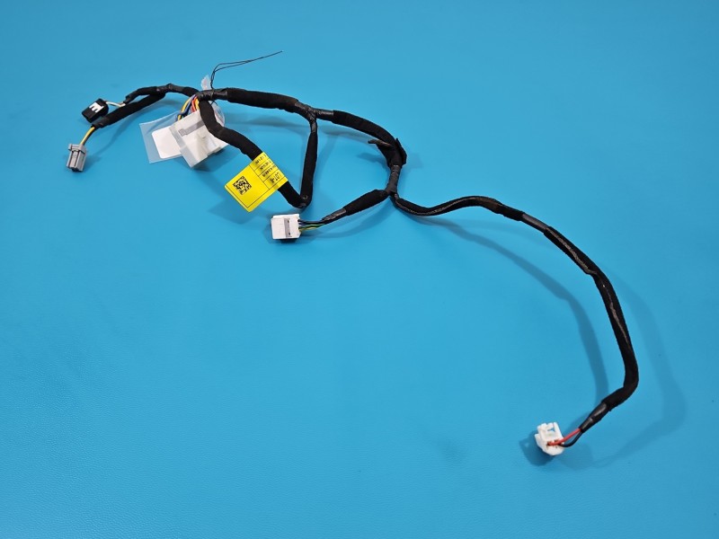 Instalacja Wiązka drzwi przód prawych Kia Stinger 26172-J5010