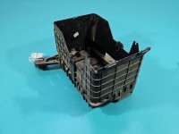 Obudowa akumulatora podstawa Vw Passat B7 1.6 tdi 1K0915325B