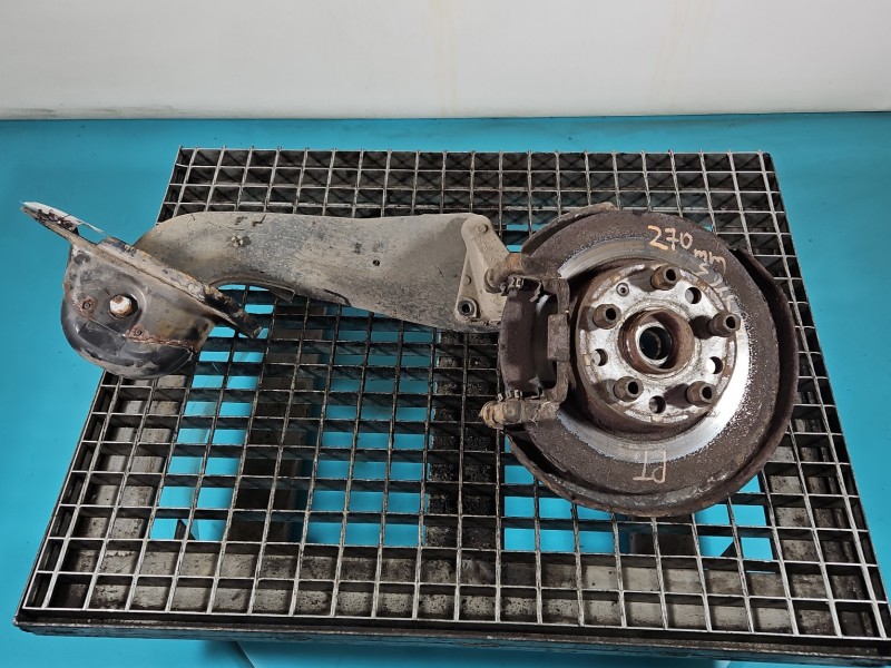 Piasta koła tył prawa zwrotnica łożysko Skoda Octavia II 1.9 tdi Piasta koła tył prawa zwrotnica łożysko Skoda Octavia II 1.9 tdi