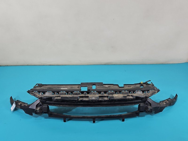 Pas przedni Opel Corsa F 9829535680 Pas przedni Opel Corsa F 9829535680