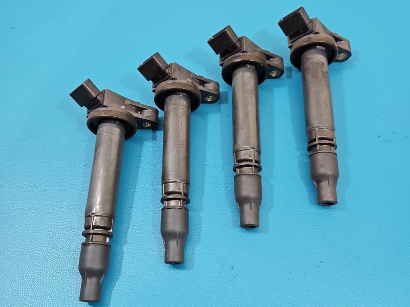 Cewka zapłonowa Toyota Yaris III 1.3 vvti 1nr 4el 4pin 90919-02257