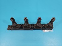 Cewka zapłonowa Opel Corsa C 1.2 16V 6pin, Uszkodzenie widoczne na zdjęciu 0221503015