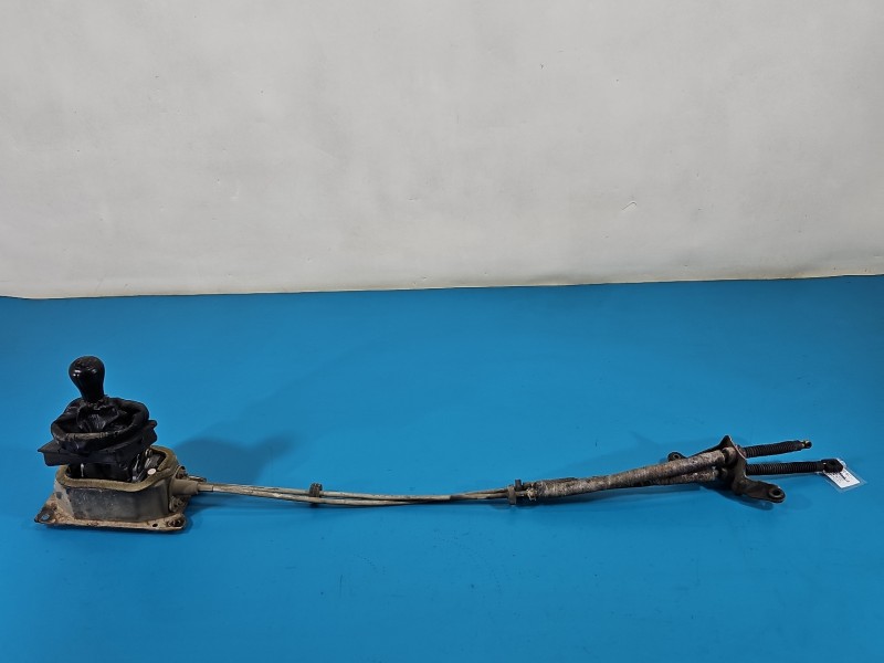 DŹWIGNIA LEWAREK WYBIERAK LINKI Vw Passat B3 1.8 8V