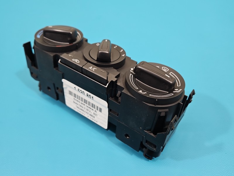 Konsola panel nawiewu Skoda Fabia III