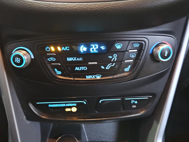 Konsola panel nawiewu Ford B-Max 12-17