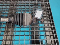 Półoś przód lewa Audi A4 B9 2.0 TDI automat