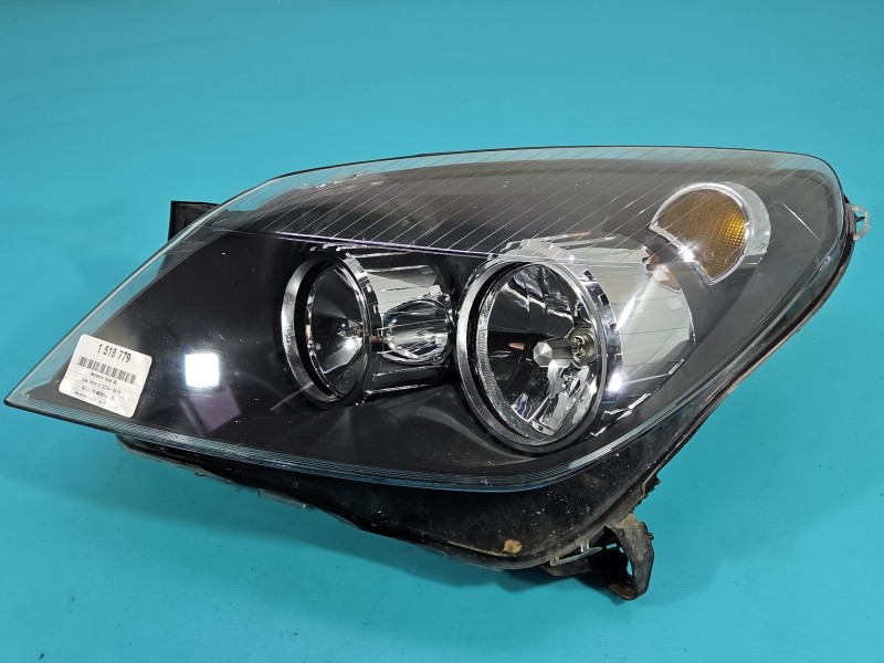 Reflektor lewy lampa przód Opel Astra III H EUROPA