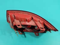 Lampa tył lewa Producent części: Audi, 04-08 sedan BEZ LISTWY ŻARÓWKOWEJ ZAMIENNIK Audi A6 C6 sedan EUROPA