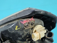 Reflektor prawy lampa przód Kia Carnival II 05-14 EUROPA