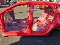 Próg lewy SŁUPEK ŚRODKOWY B Seat Ibiza V KJ 6F HB 5d czerwony LS3H
