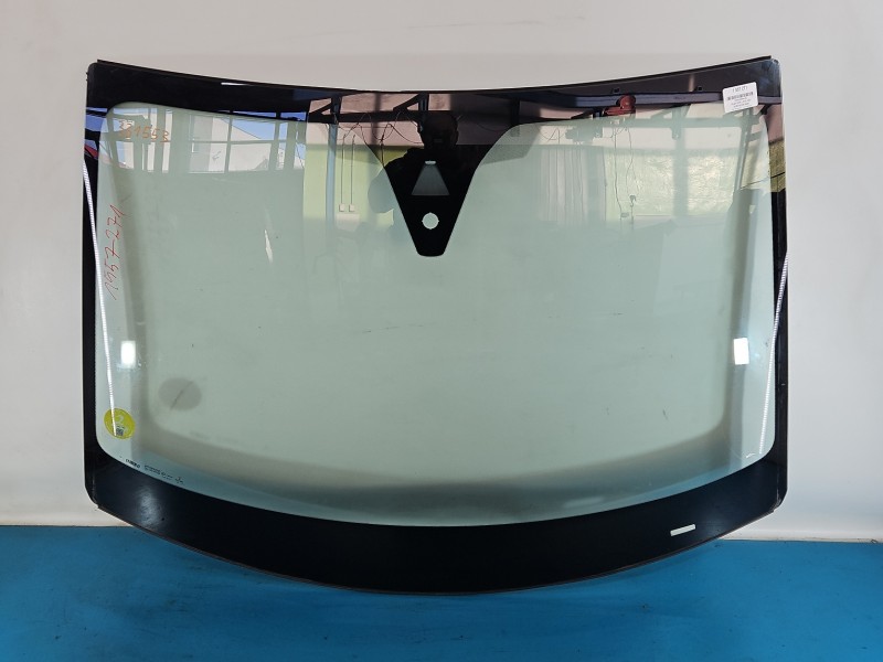 Szyba przednia czołowa Peugeot 3008 II