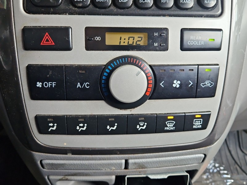 Konsola panel nawiewu Toyota Avensis Verso 55900-44280