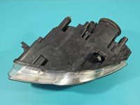Reflektor prawy lampa przód Vw Passat B6 EUROPA