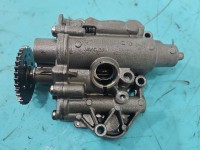 Pompa oleju Vw Golf VII 1.4 tsi 04E115109C