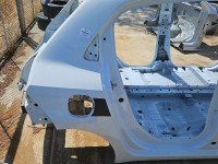 Błotnik tył prawy Renault Twingo III 14-24 bialy DVQNJ ćwiartka