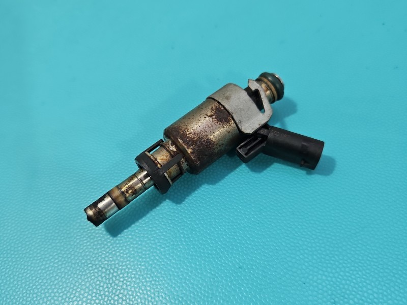 Wtryskiwacz AUDI Q5 08- 0261500087 2.0 TFSI