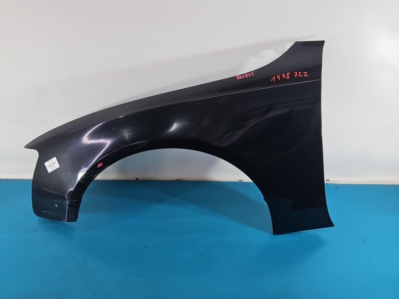 Błotnik przód lewy Audi A5 8T LZ9Y