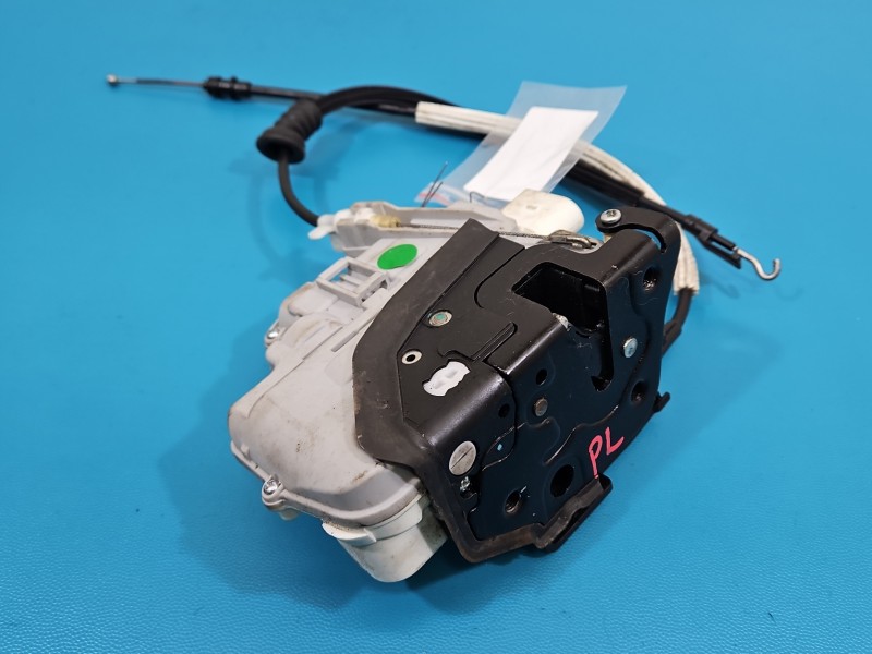 Zamek przód lewy Vw Passat B7 EUROPA 9pin