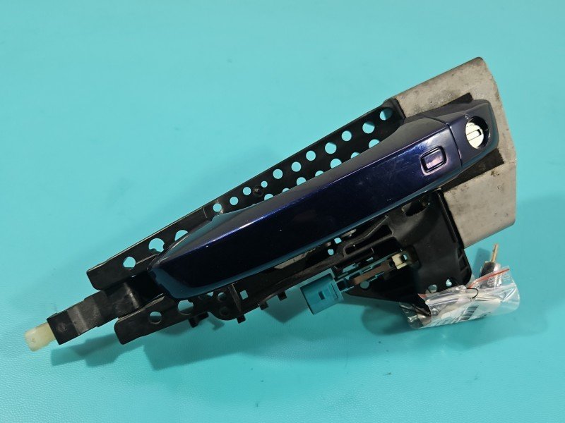 Klamka przód lewa zewnętrzna Audi A7 4G 4H1837885