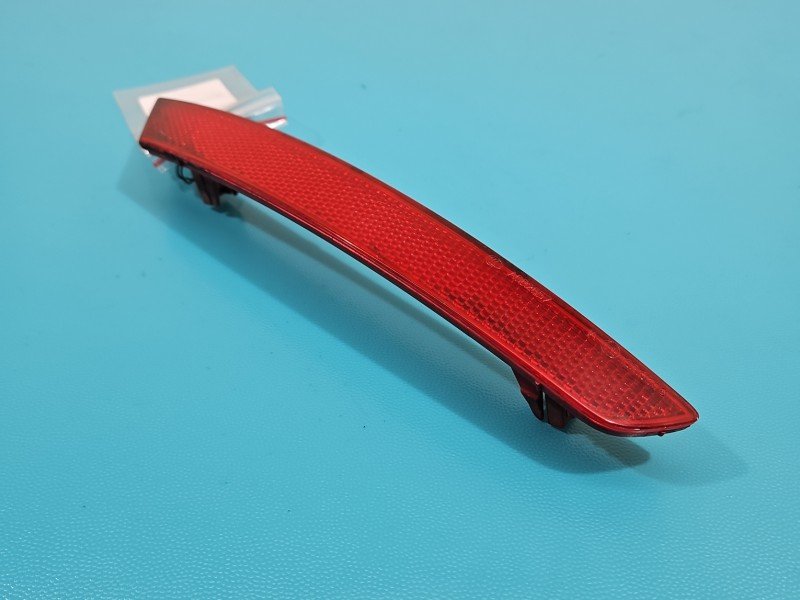 ODBLASK ZDERZAKA Seat Ibiza IV 6J 6J4945106B ODBLASK ZDERZAKA Seat Ibiza IV 6J 6J4945106B