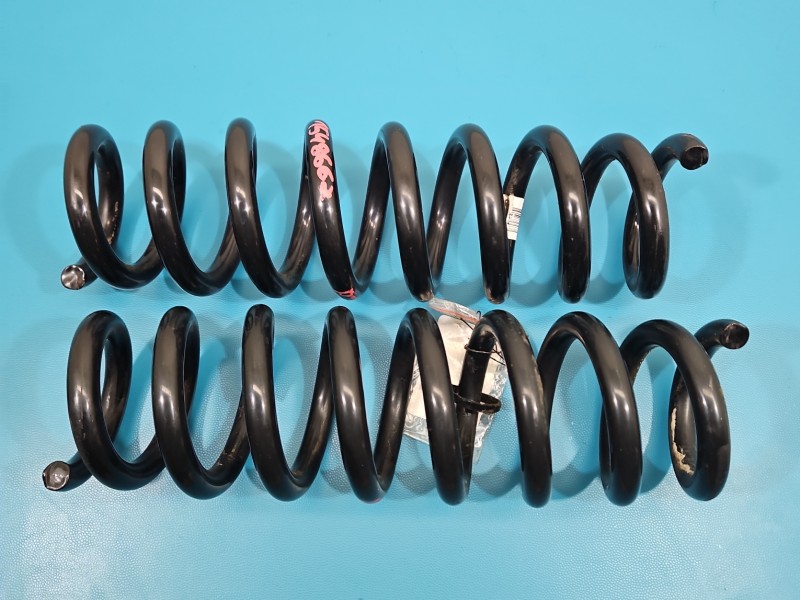 Sprężyny tył komplet bmw F30 kombi