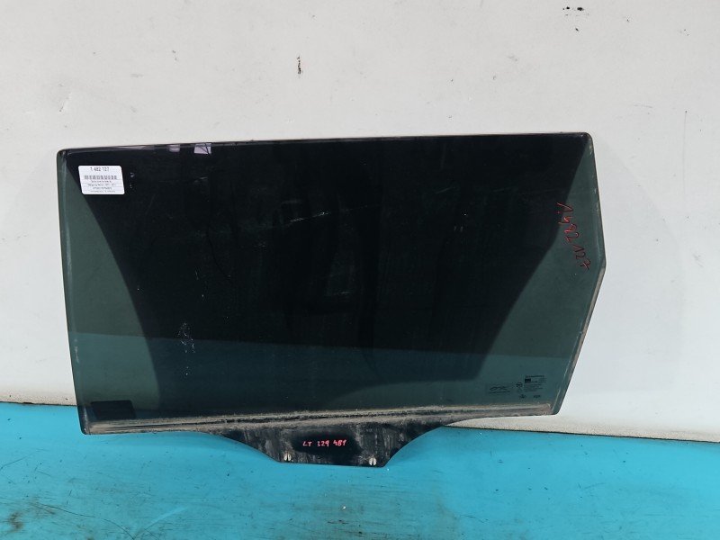 Szyba drzwi tył lewa Ssangyong Rexton I HB