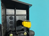 Przełącznik Producent części: KIA, świateł ESP asystenta pasa Kia Ceed III 18-21 93700-J7430