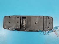 Przełącznik szyb Fiat Freemont 68139806AB Producent części: FIAT EU