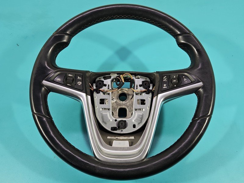 Kierownica Opel Astra IV J 13351029 Kierownica Opel Astra IV J 13351029