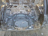 Pas tylny podłoga bagażnika Porsche Cayenne II wanna HB ćwiartka