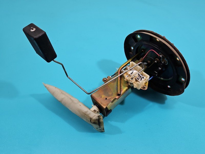 pompka Pompa paliwa Honda Logo 1.3 16V Producent części: Honda, 5 pin pompka Pompa paliwa Honda Logo 1.3 16V Producent części: Honda, 5 pin