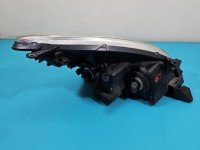 Reflektor lewy lampa przód Toyota Corolla Verso II EUROPA